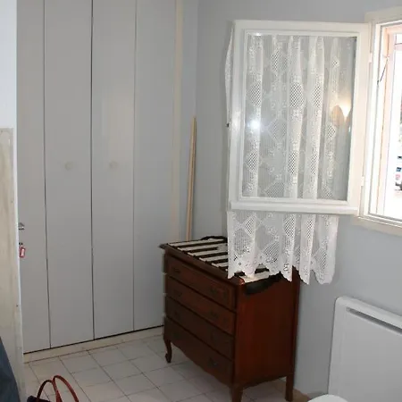 Apartment T3 Vue Sur Port *
